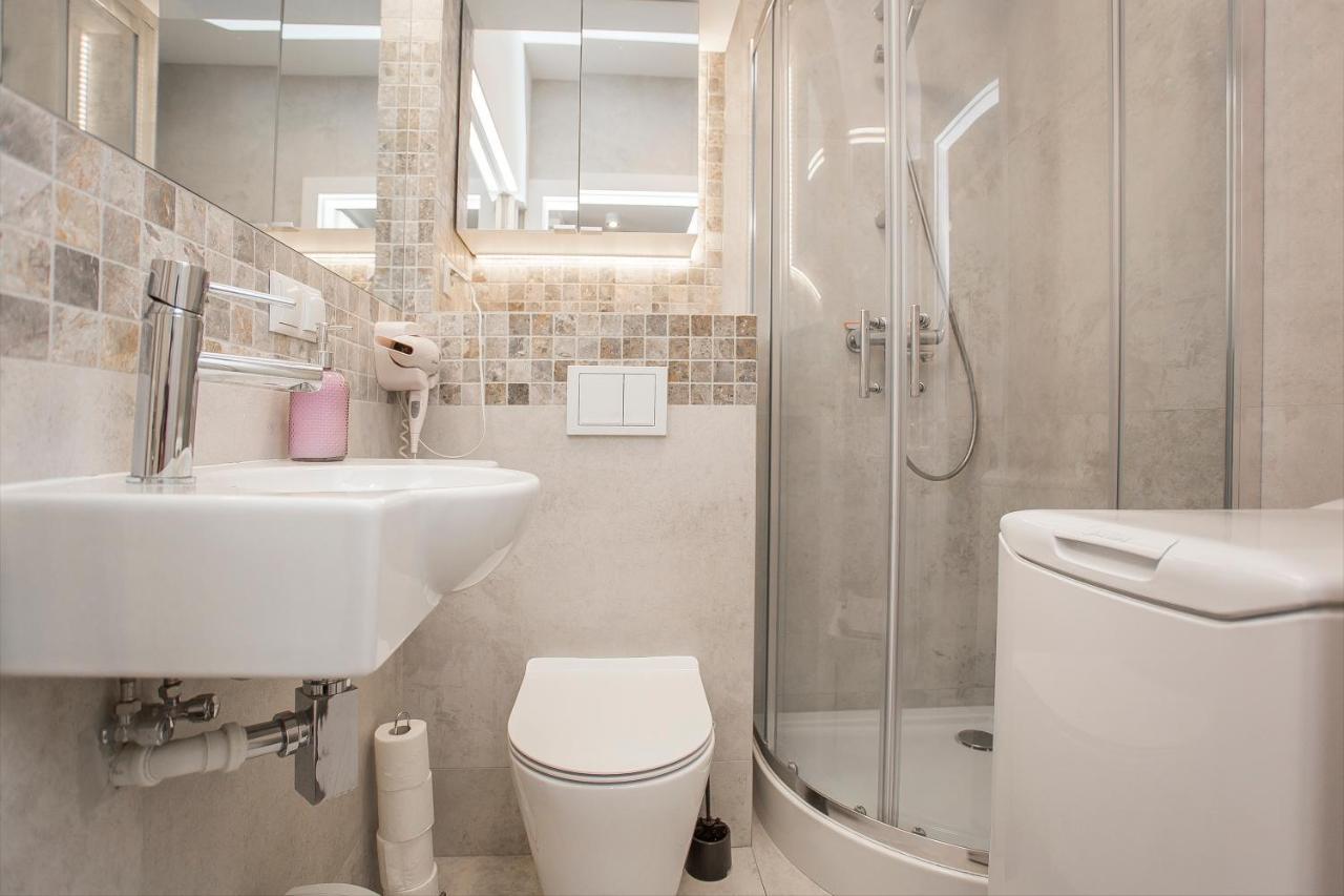 Urban Jungle Apartment In The Heart Of The City Białystok Zewnętrze zdjęcie